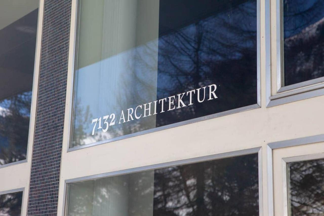 Z - Next Door To Therme *