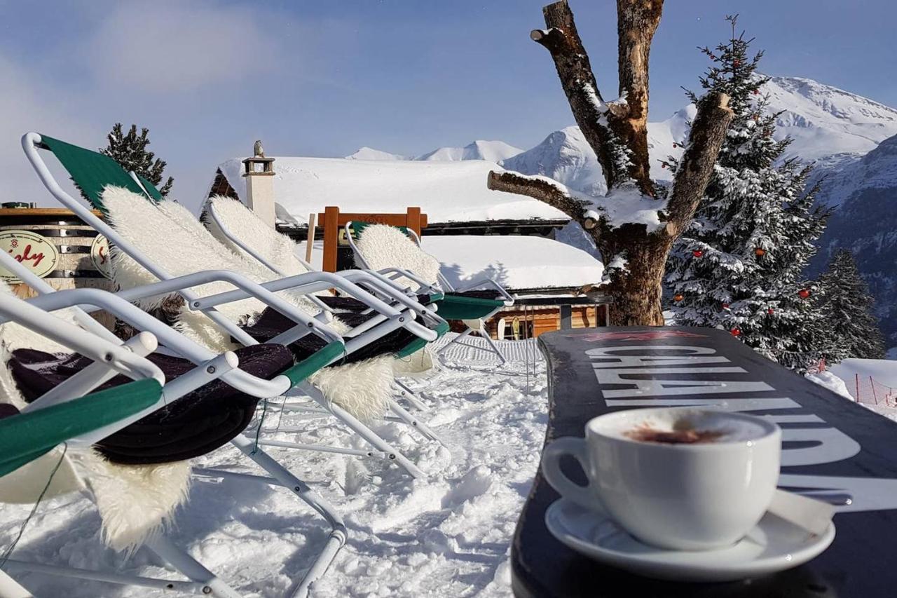 Z - Next Door To Therme * Vals