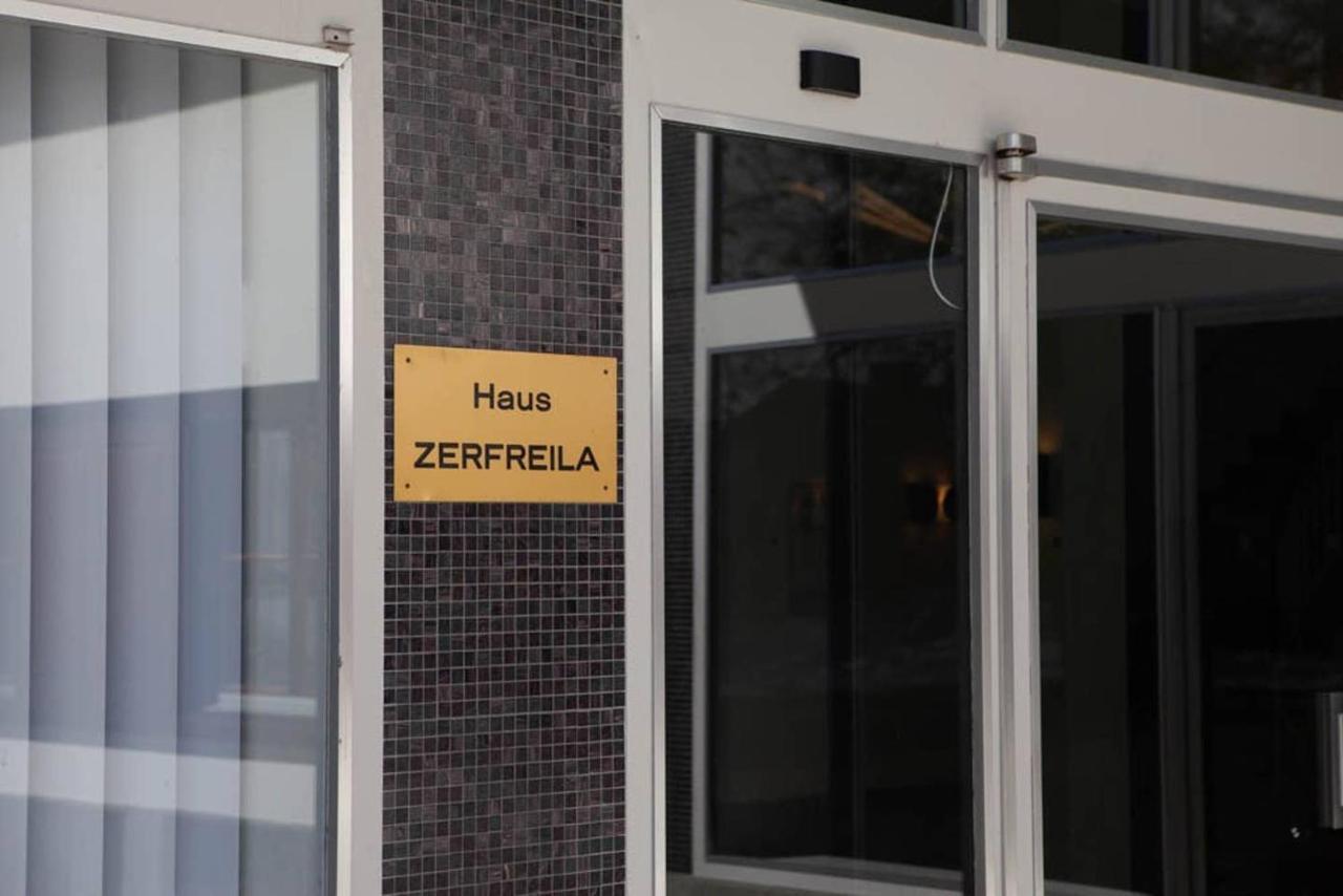 Z - Next Door To Therme Apartment
