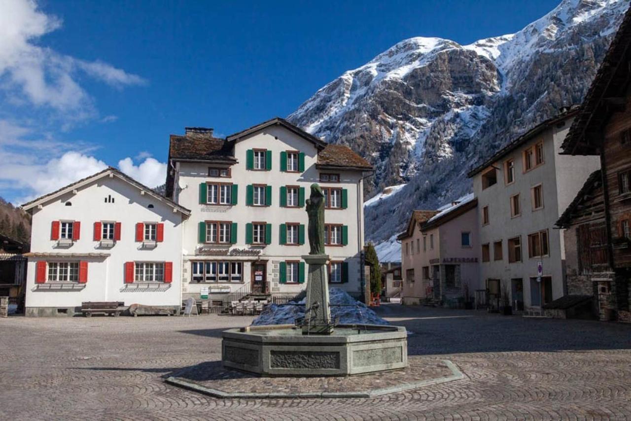 Z - Next Door To Therme Vals