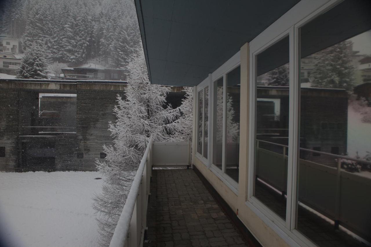 Z - Next Door To Therme Apartment